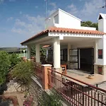 Mirador 4*