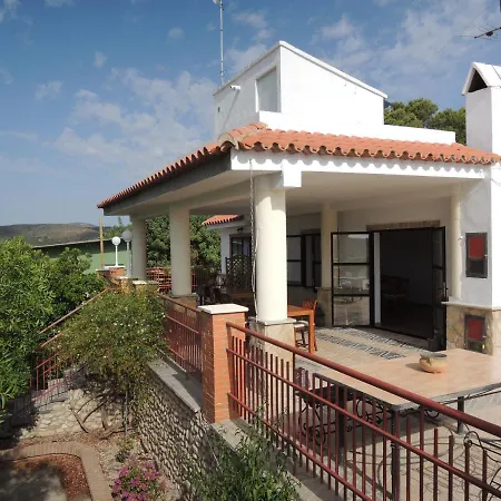Mirador 4*