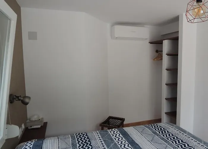 Mirador Bed & Breakfast Macastre